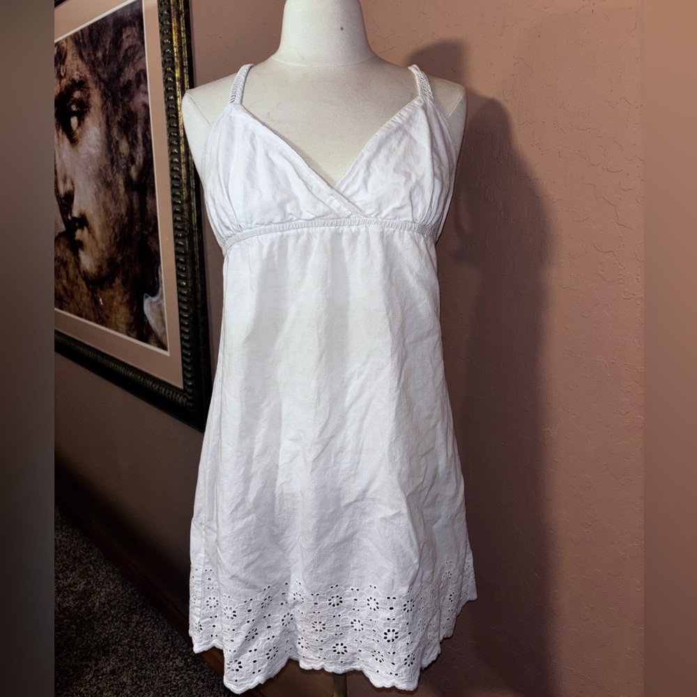 Roxy White Beach Tank Top with floral details 100% Cotton Size L